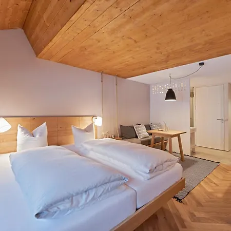 Roessle Hotel Au (Bregenz)