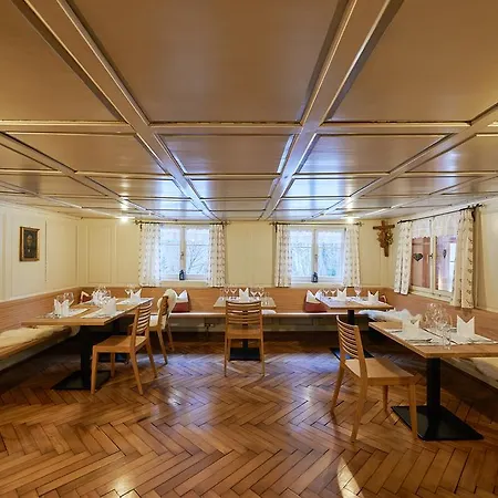 Roessle Otel