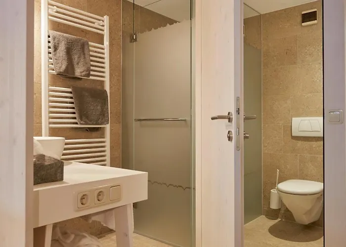 Ξενοδοχείο Roessle 4*